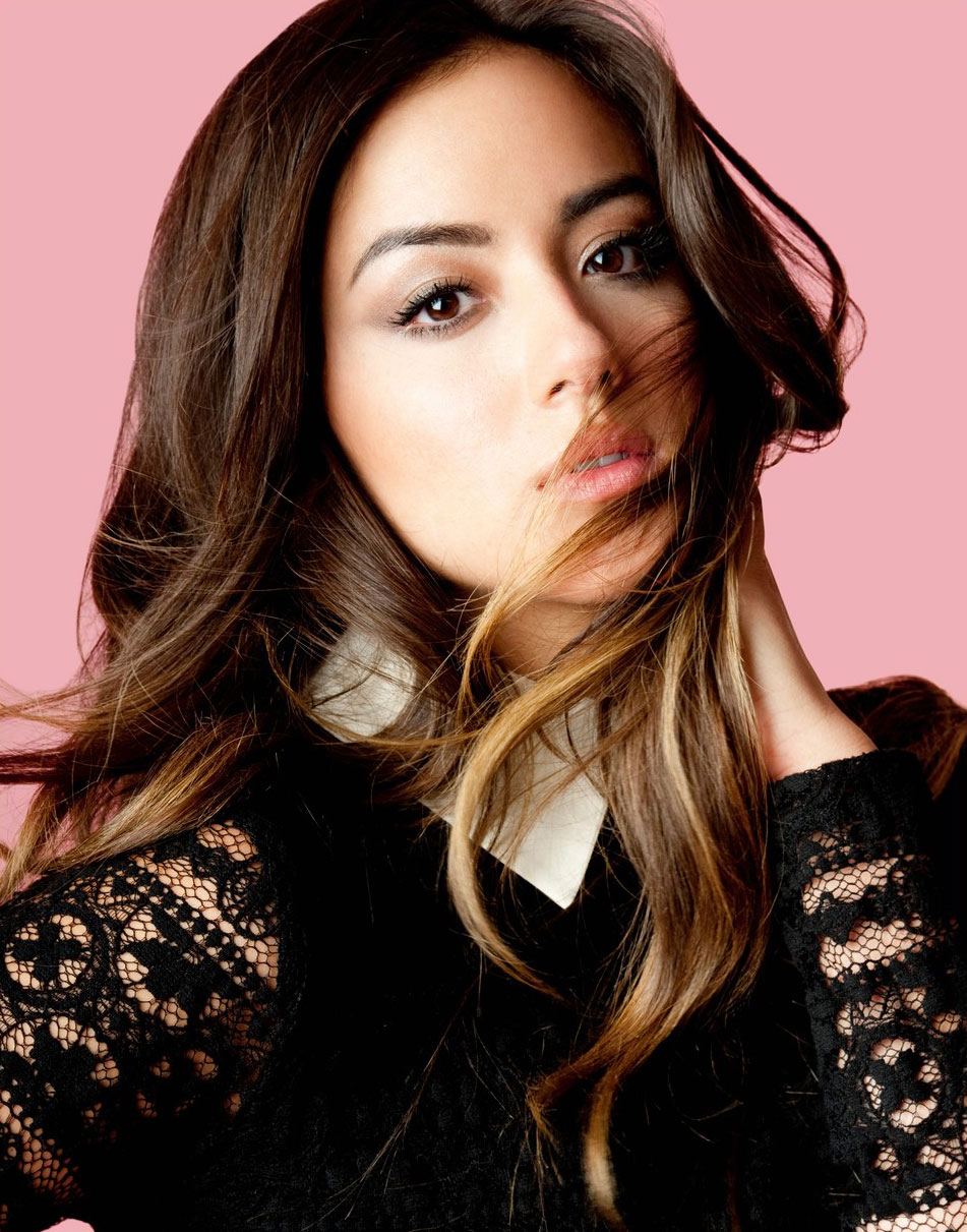 Chloe Bennet008 Super Id 